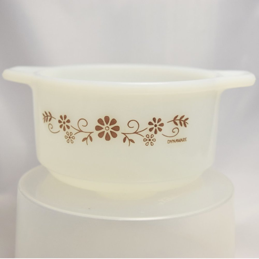 Vintage Dynaware Small Casserole Baking Dish Bowl Brown Daisy Floral MCM Baking